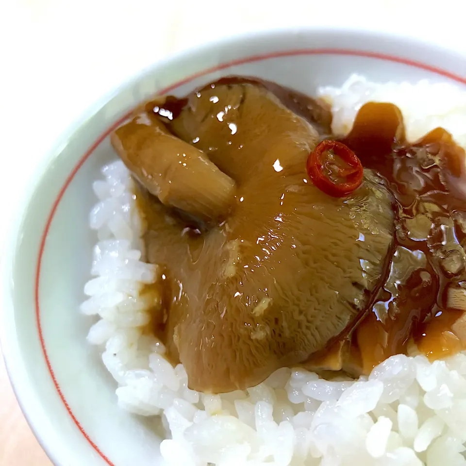 Snapdishの料理写真:特大なめこの醤油煮|くまちゃんなめこさん