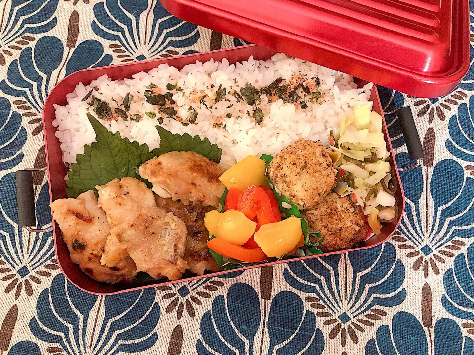 高校生弁当　G12-8 とりもも肉のはちみつ味噌焼き、さつまいもコロッケ|mashaさん