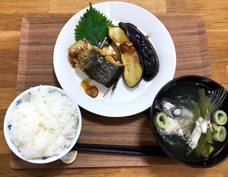 Snapdishの料理写真:鰆尽くしの昼定食。|morimi32さん