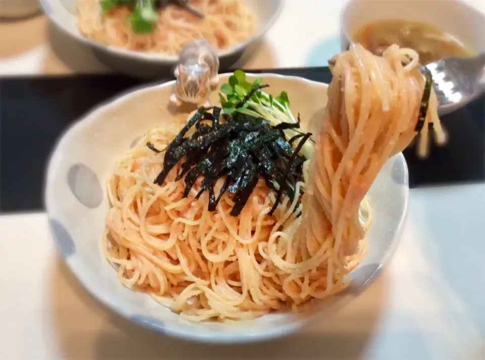 バター溶かして、明太子の皮除いて、パスタが茹で上がったら混ぜるだけの超簡単な明太子のパスタ！|Takeshi  Nagakiさん