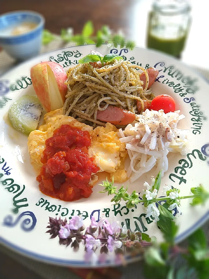 Snapdishの料理写真:朝ごはん🌄！|まめころさん