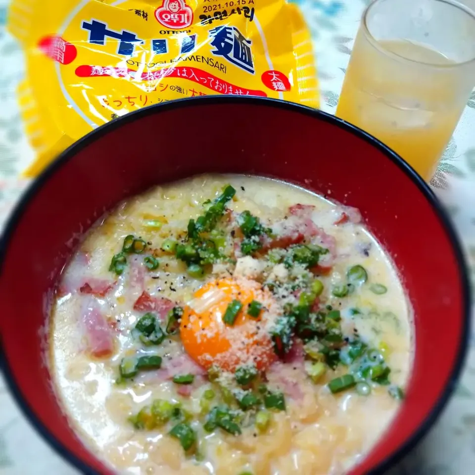 オモウマい店のひまわり風🍜カルボナーラ風ラーメン|うたかた。さん