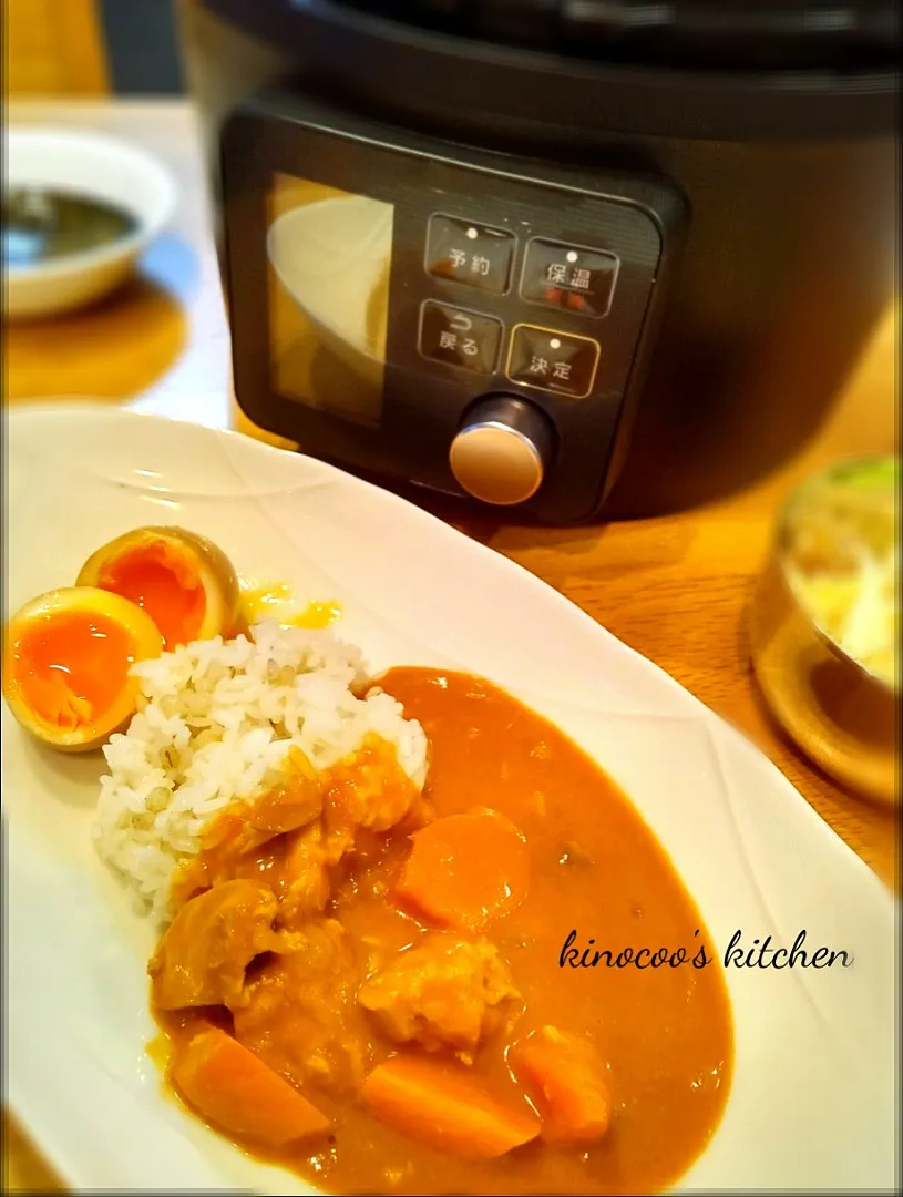 ☆電気圧力鍋☆チキンとトマトのココナッツカレー&ポン酢たまご|kinocooさん