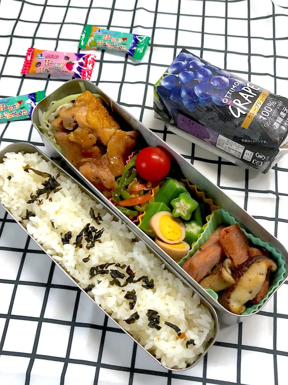 Snapdishの料理写真:チキンの照り焼き弁当|まめすけ⭐︎さん