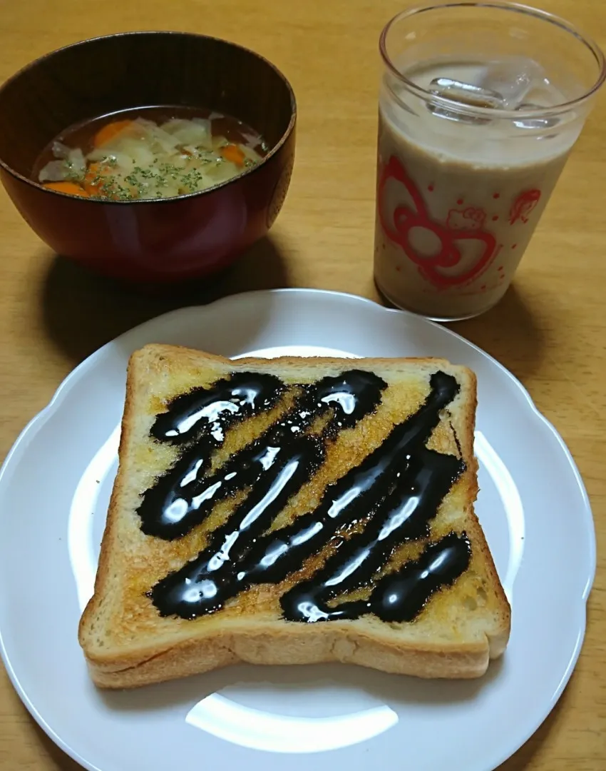 朝食🍞|しまだ ちえこさん