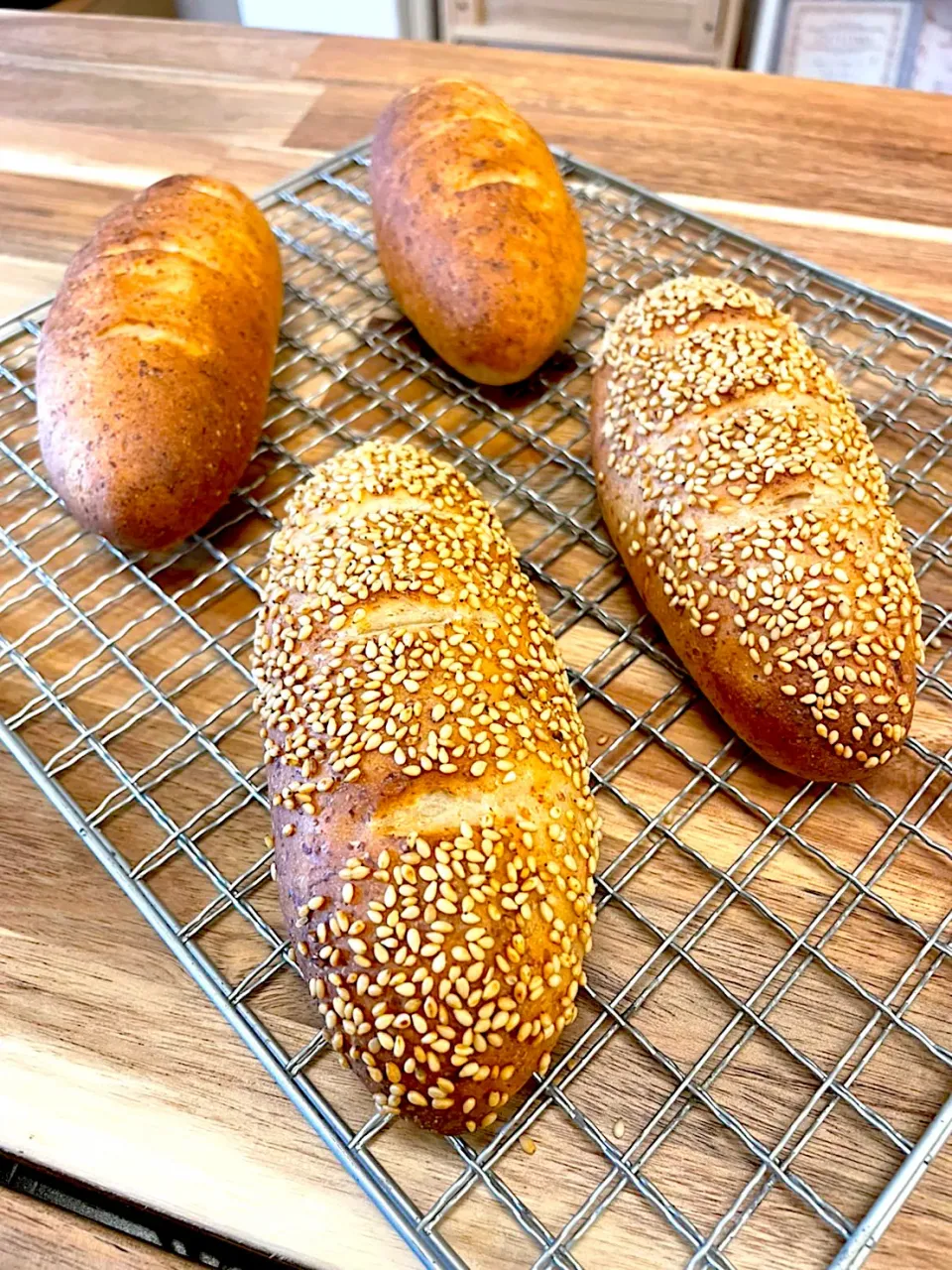 Snapdishの料理写真:ブランパン焼けたよ🥖|みぃこさん