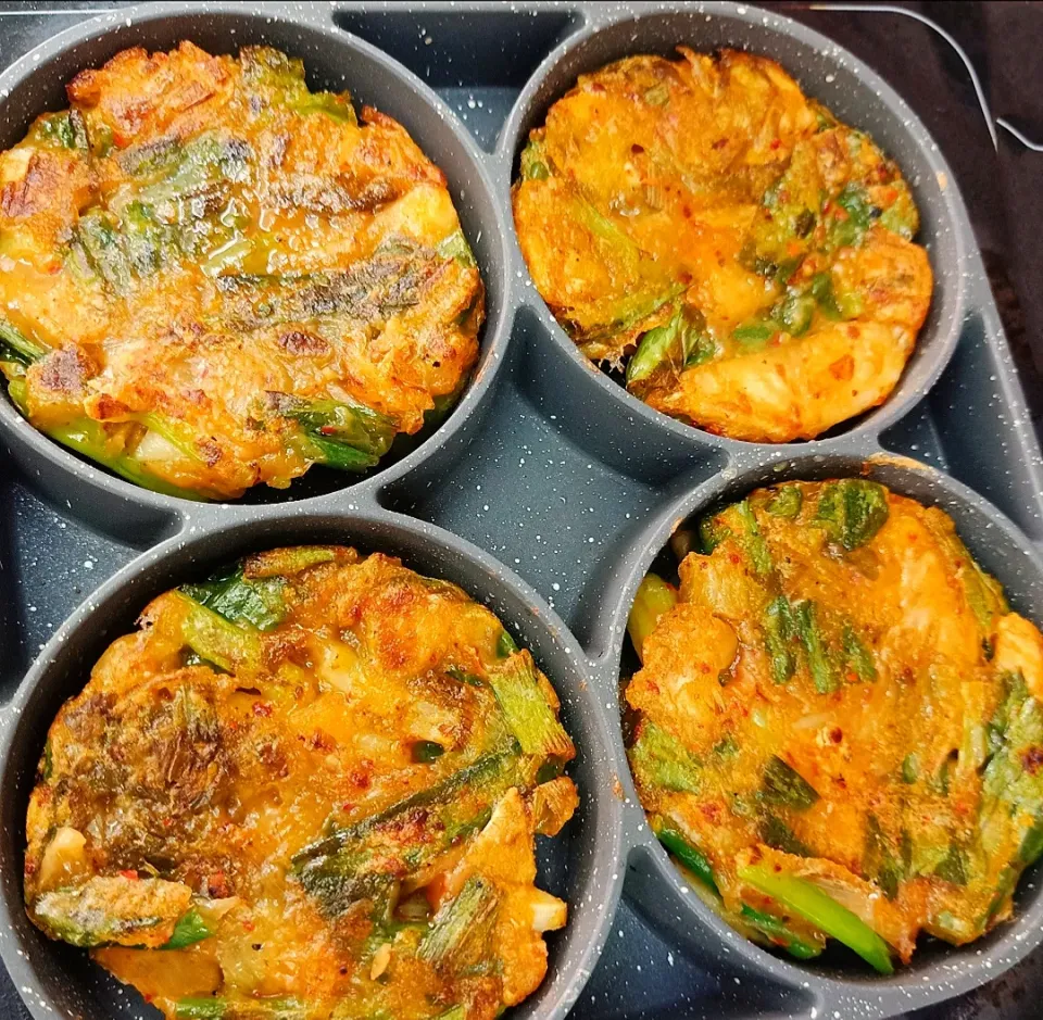 Korean Kimchi Pan Cake|joyceleeさん