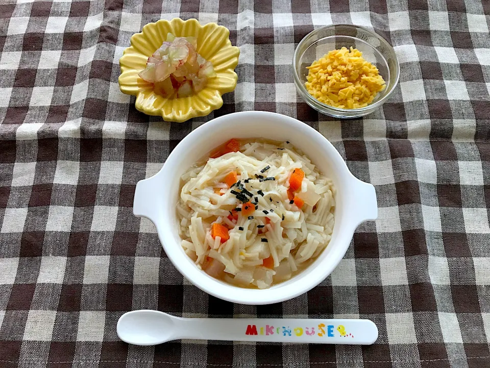 【離乳食】たらと野菜のおうどん、錦糸卵、ぶどう|sayaさん