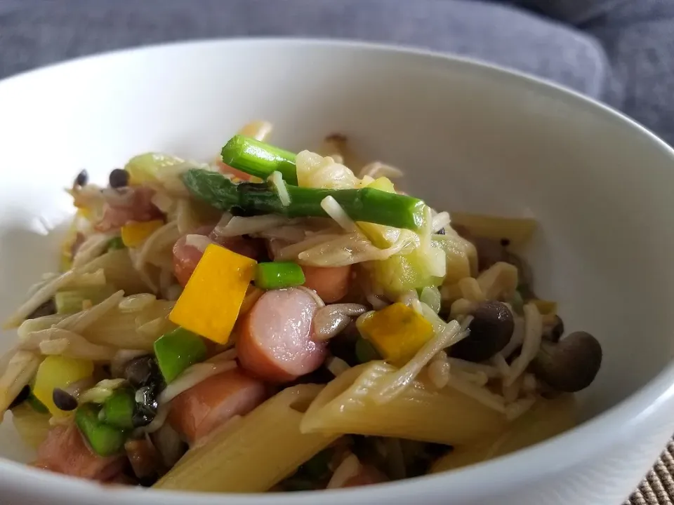 残り物野菜で和風醤油ペンネ|しあるさん