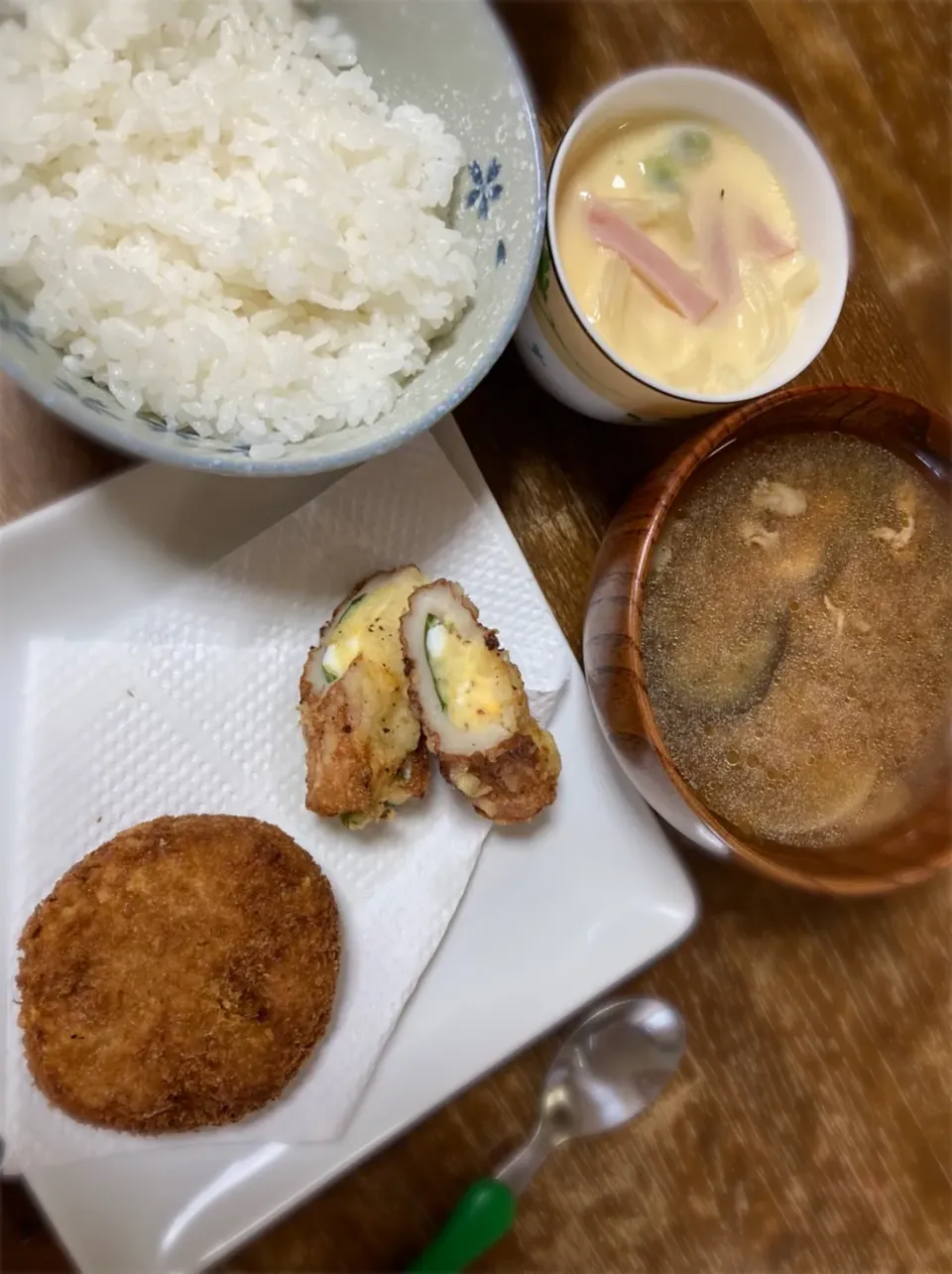 かぼちゃコロッケ・サラダちくわ・豚汁・小田原蒸し・ご飯|ちびろ菌さん