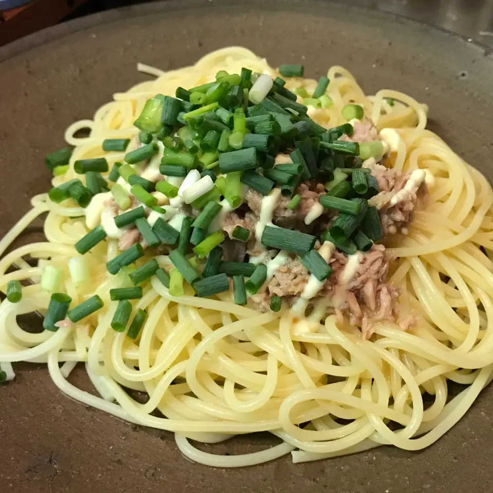 Snapdishの料理写真:ツナマヨポン酢パスタ|sanaeさん