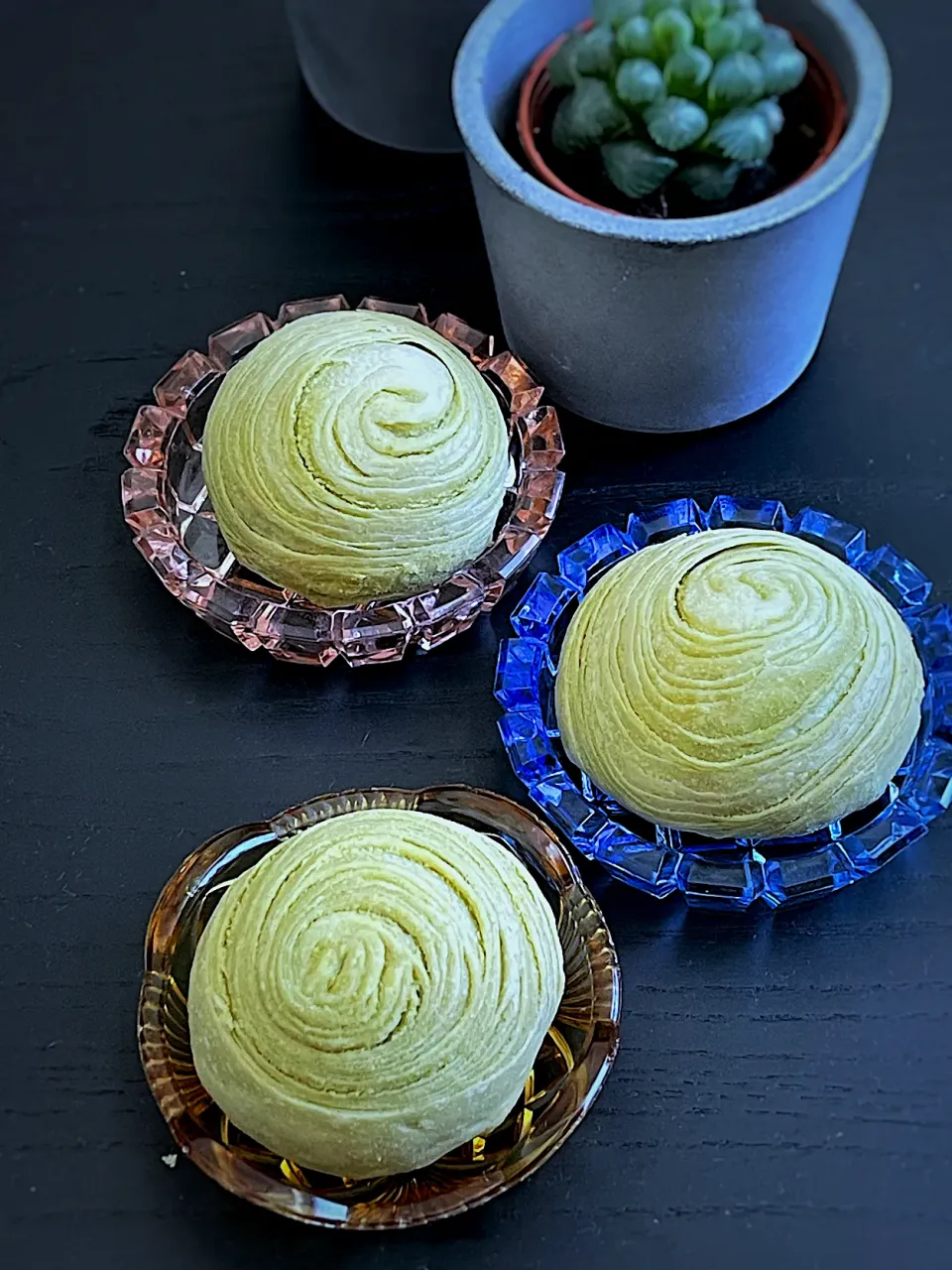 Matcha flaky mooncake with yam fillings|12Dragonさん