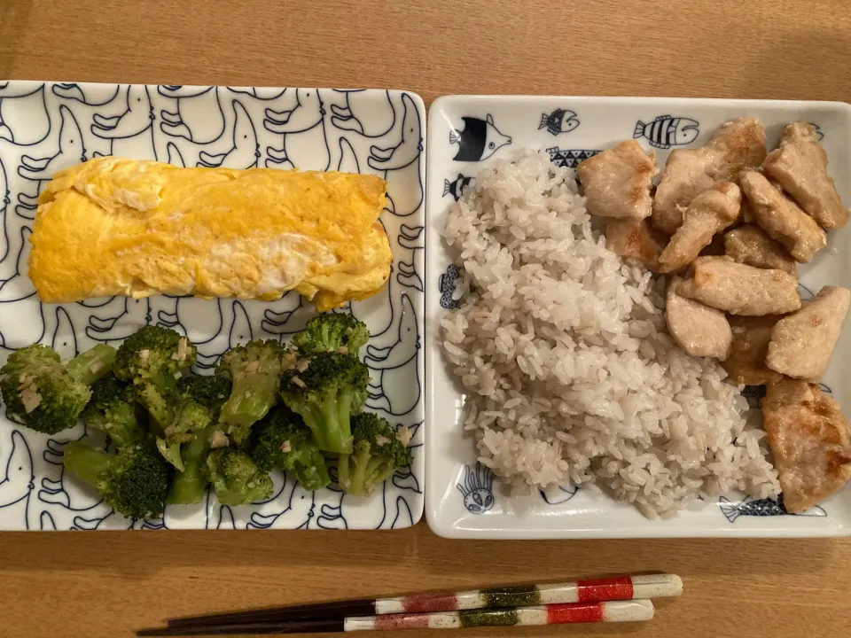 鶏胸肉の照り焼き風、だし巻き風、アンチョビブロッコリー|りんごさん