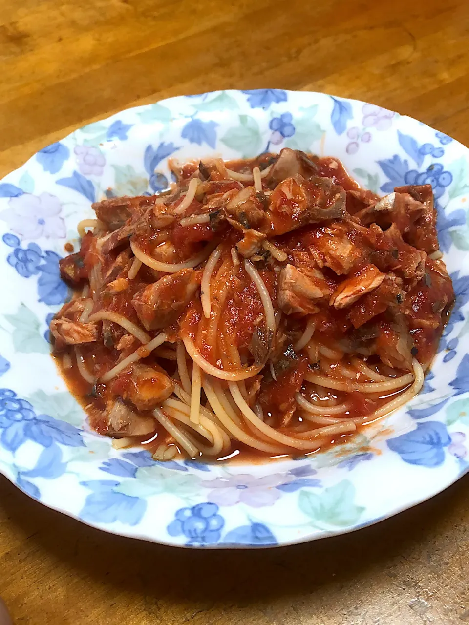 プッタネスカみたいなパスタ|もりしたです。さん