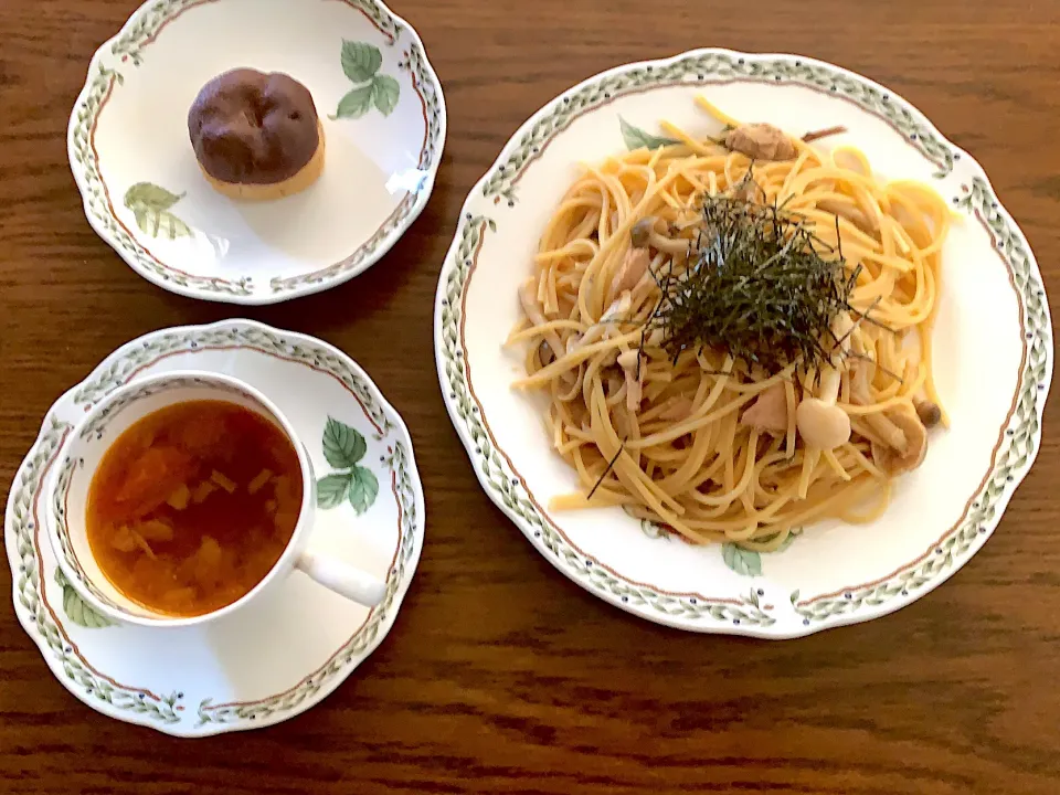 ツナとしめじのワンポット醤油パスタ🍅今日の昼食20210919|rococoさん