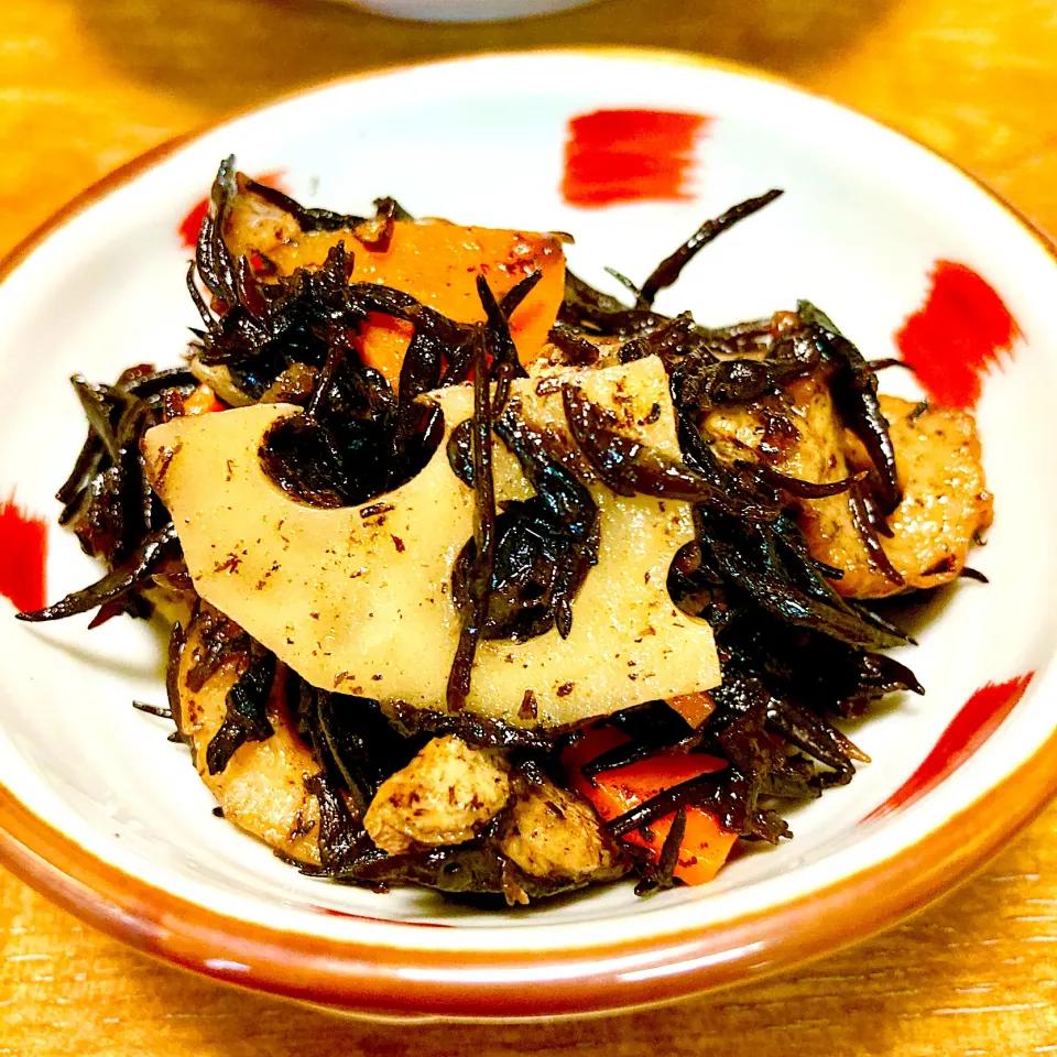 Snapdishの料理写真:しっとり✨ひじきの五目炒め煮🍚ご飯のお供💕|まいりさん