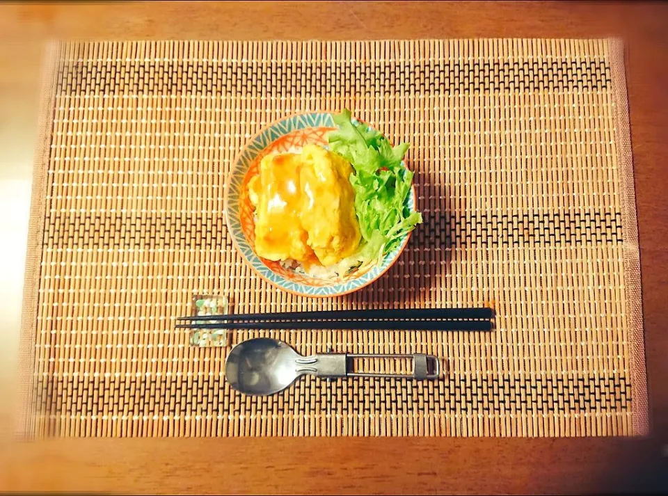 息子ちゃん朝ご飯
餡掛けだし巻き卵丼|かのさん