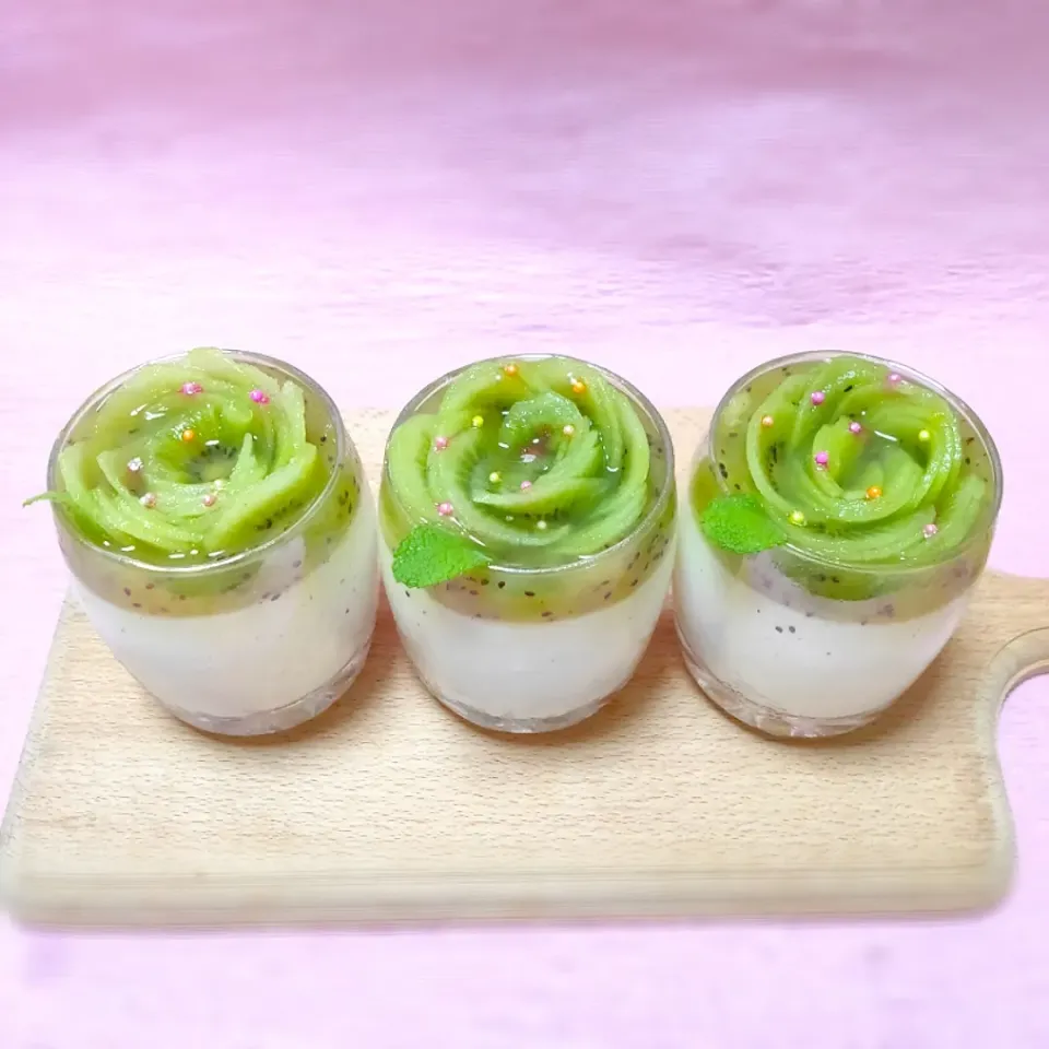 ダーリン作⸜🌷︎⸝‍
🥝( '-' 🥝)ｷｳｲﾁｬﾝの
杏仁豆腐❀.(*´▽`*)❀.|キャサリンさん