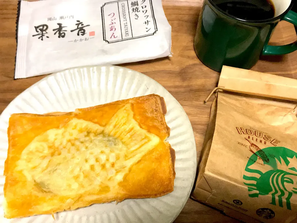 Snapdishの料理写真:クロワッサン鯛焼き|Tak@さん