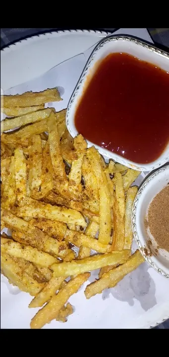 Crispy curanchy fries🍟🍟|shahzadさん