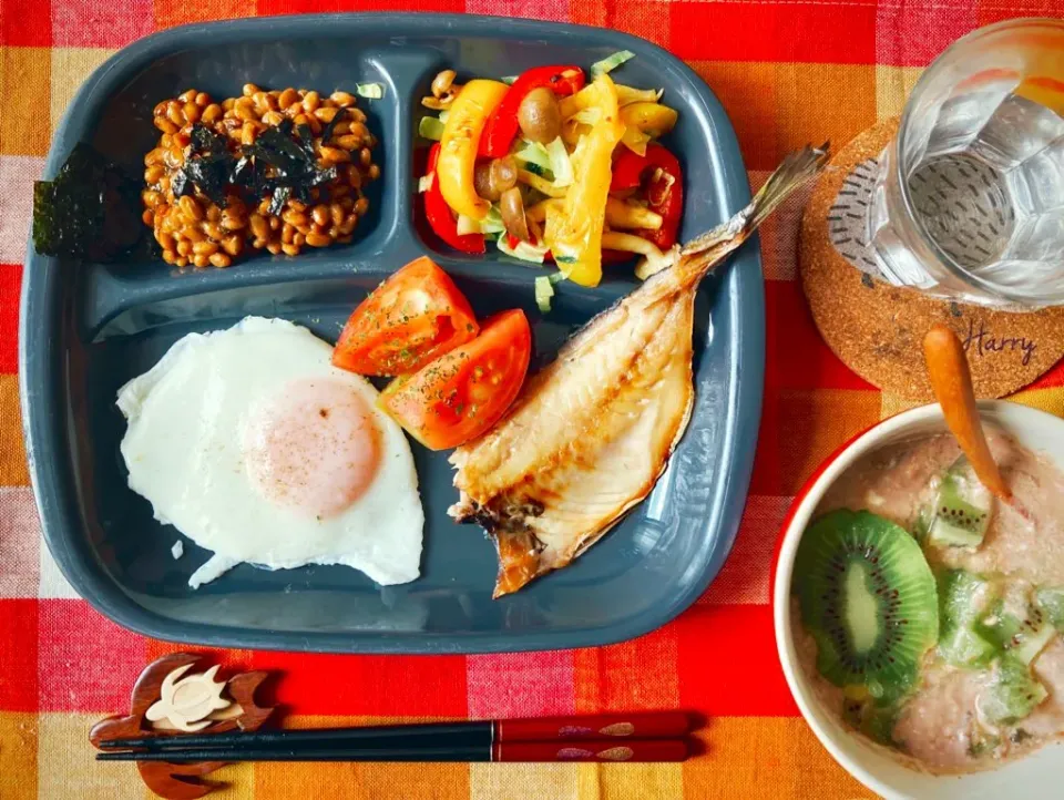 朝ごはん|花玉子さん