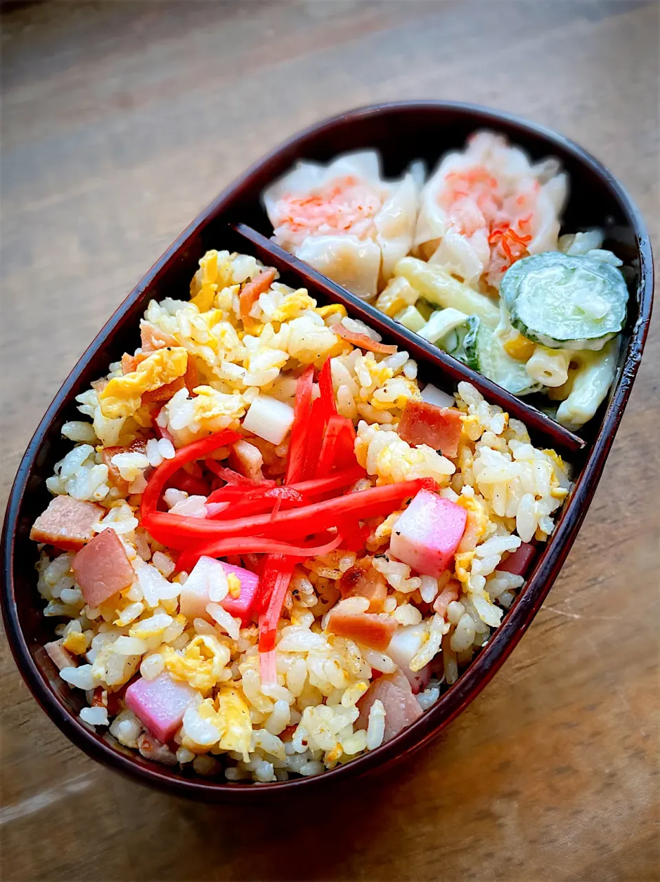 今日のお弁当・チャーハンとチルド焼売|akiさん