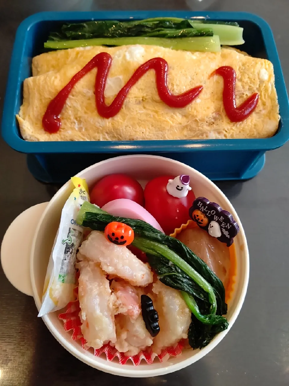 Snapdishの料理写真:オムライス🍳🍅🍚お弁当ガーリックマヨシュリンプ🦐|まゆみさん