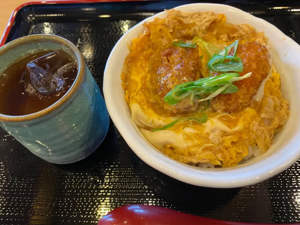 賄いごはん　ミニのカキとじ丼|ようか✩.*˚さん