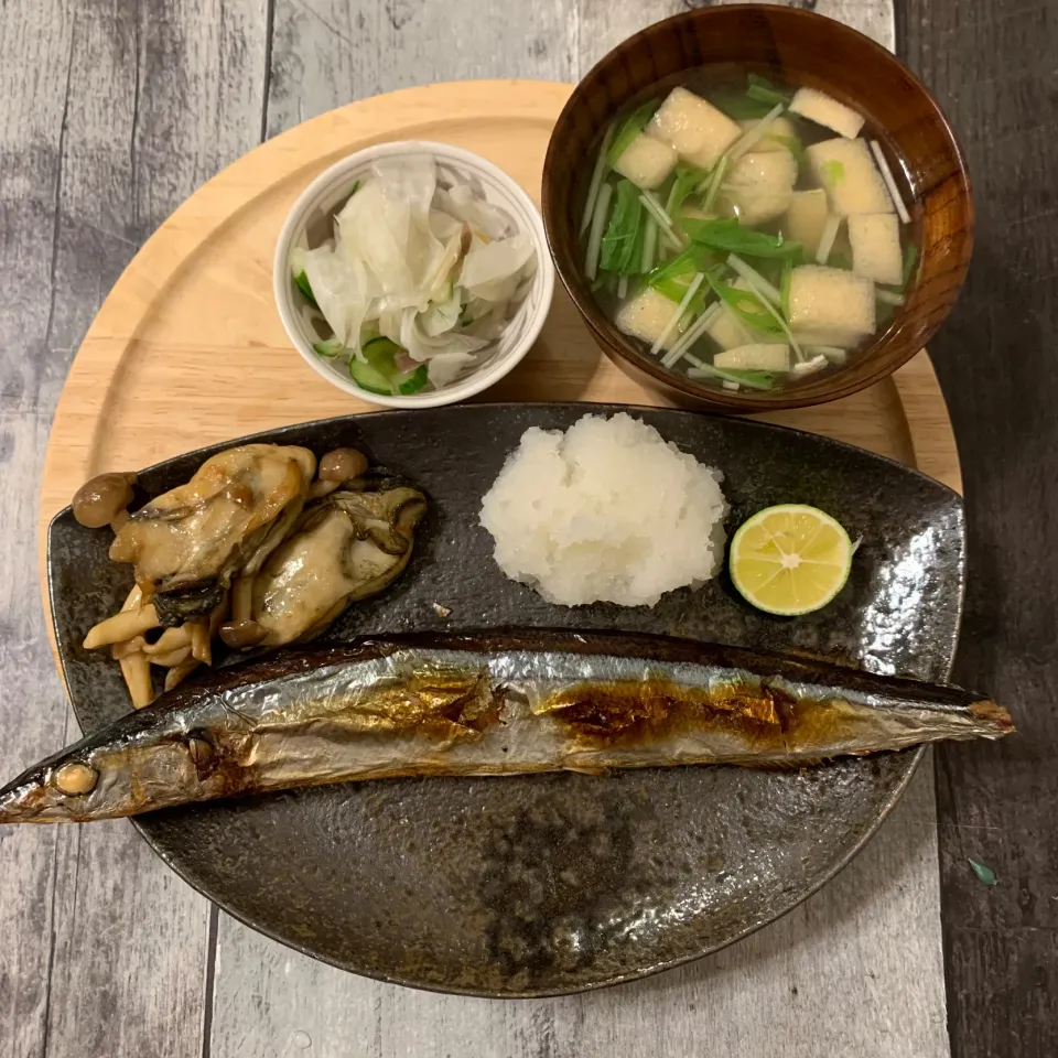 Snapdishの料理写真:あすけんダイエット用秋刀魚の夕飯|らぴすらずり(らぴ)さん