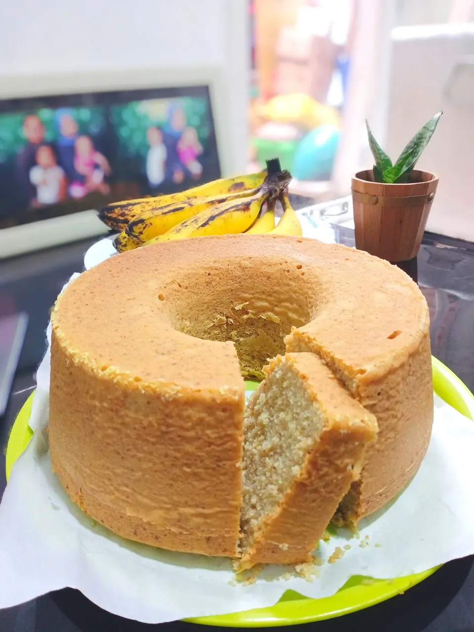 Snapdishの料理写真:Bolu Pisang/ Banana Cake🍰🍌|Novita Rahmaさん