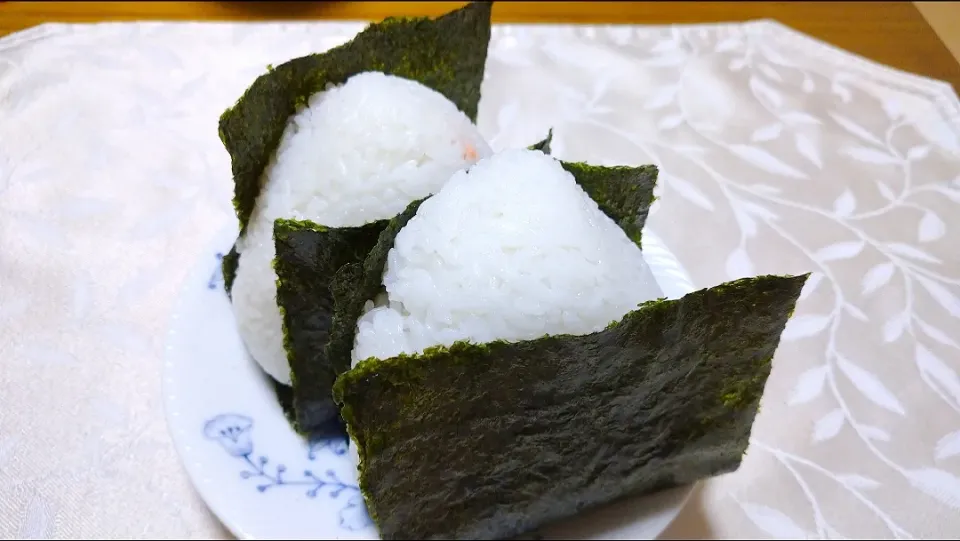 9/22の夜勤弁当
おにぎり🍙|卯月さん