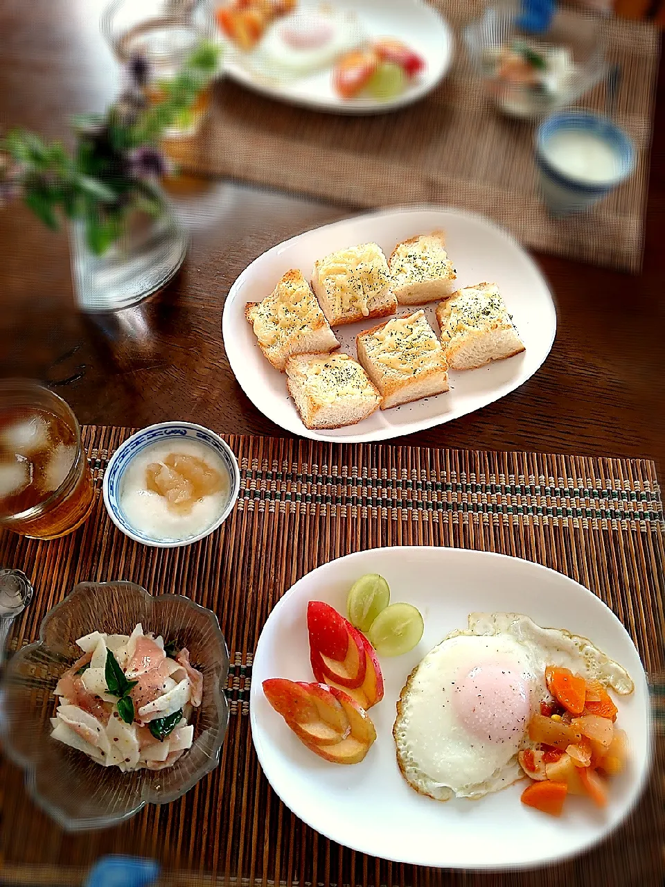 朝ごはん🌄！|まめころさん