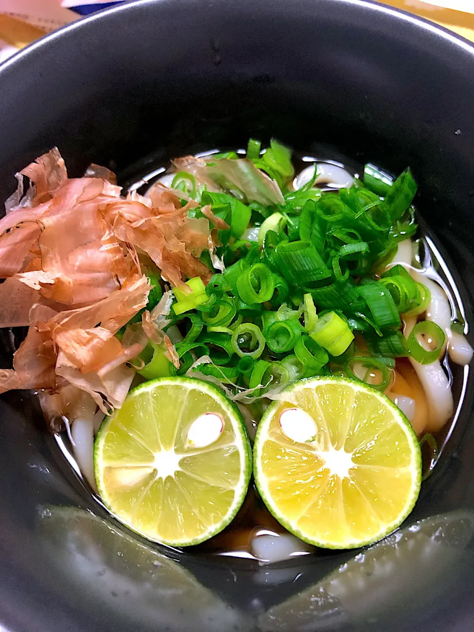 ぶっかけうどん　すだち入り😃|ころりんさん