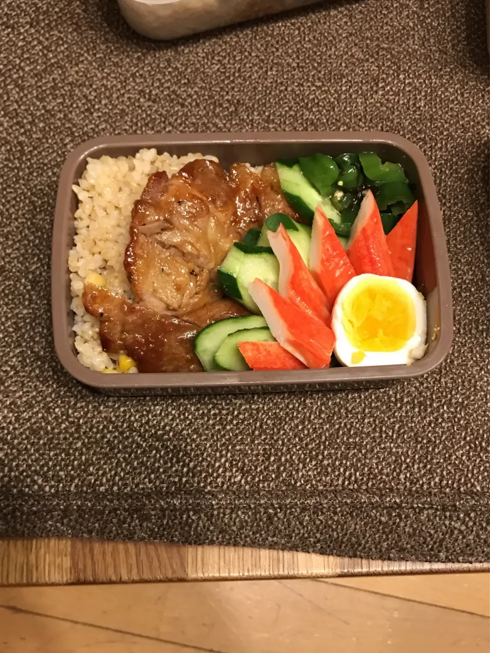 Snapdishの料理写真:中三娘弁当9月23日|hatabowwyomeさん