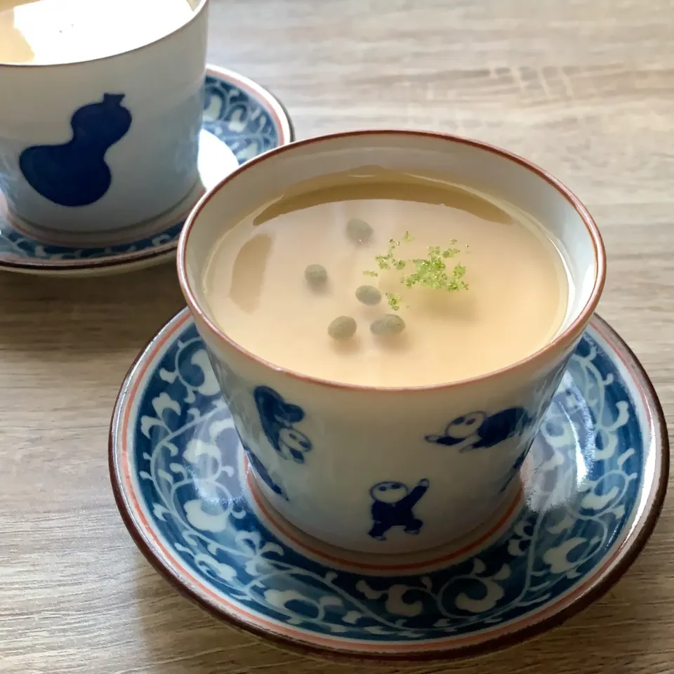 鱧出汁の冷たい茶碗蒸し 実山椒餡かけ|まる(丸大豆)さん