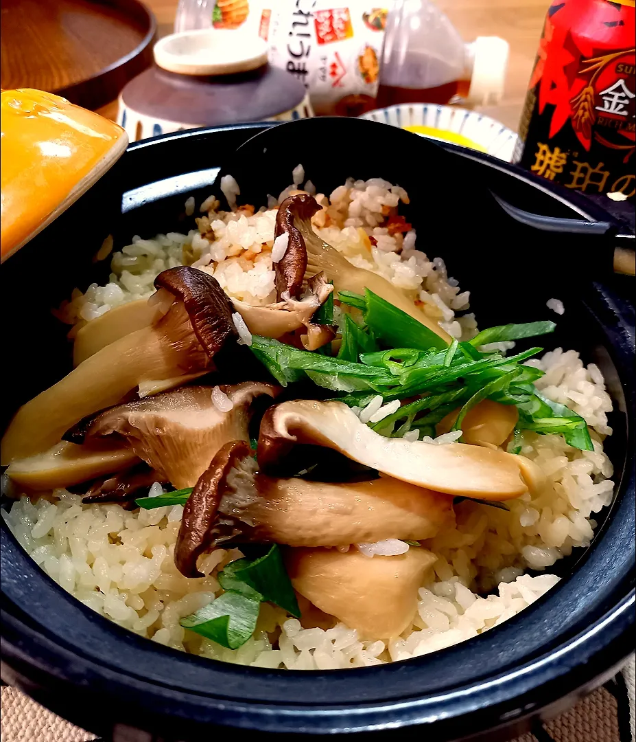 松茸釜飯に見せ掛けて(^∇^)エリンギ釜飯|ナオミさん