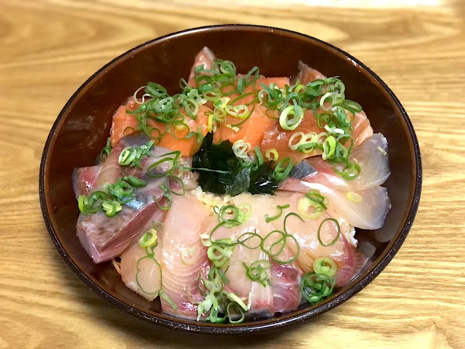 ☆海鮮丼|まぁたんさん