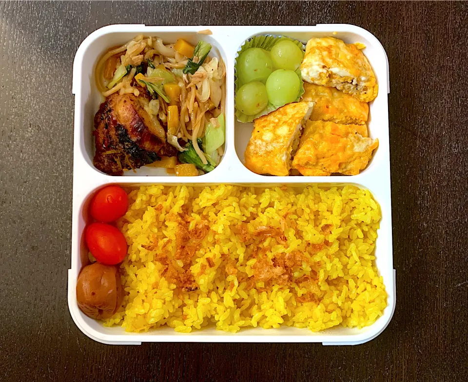 Nasi Kuning bento|yeni kartikasariさん