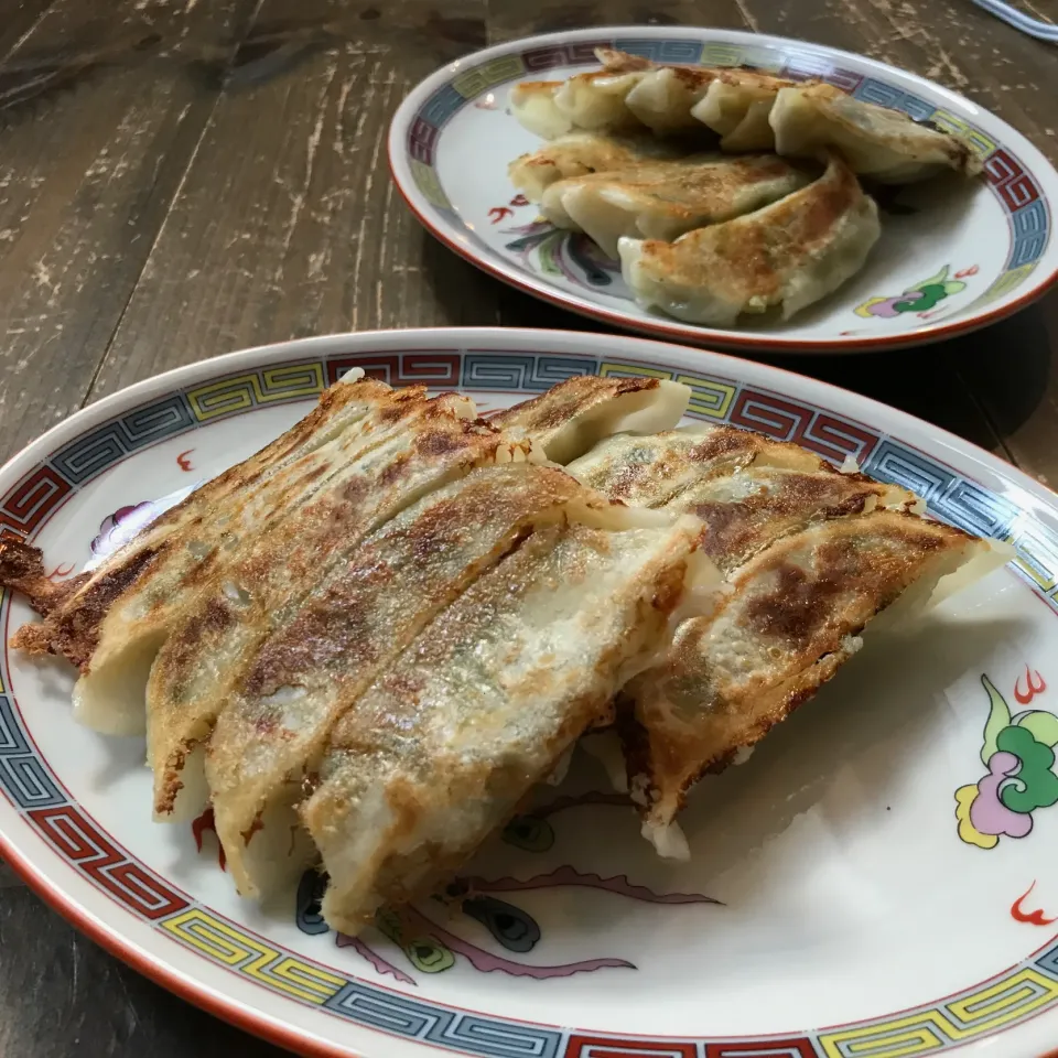 MAKUBIさんの料理 餃子の雪松🥟|koji toyodaさん