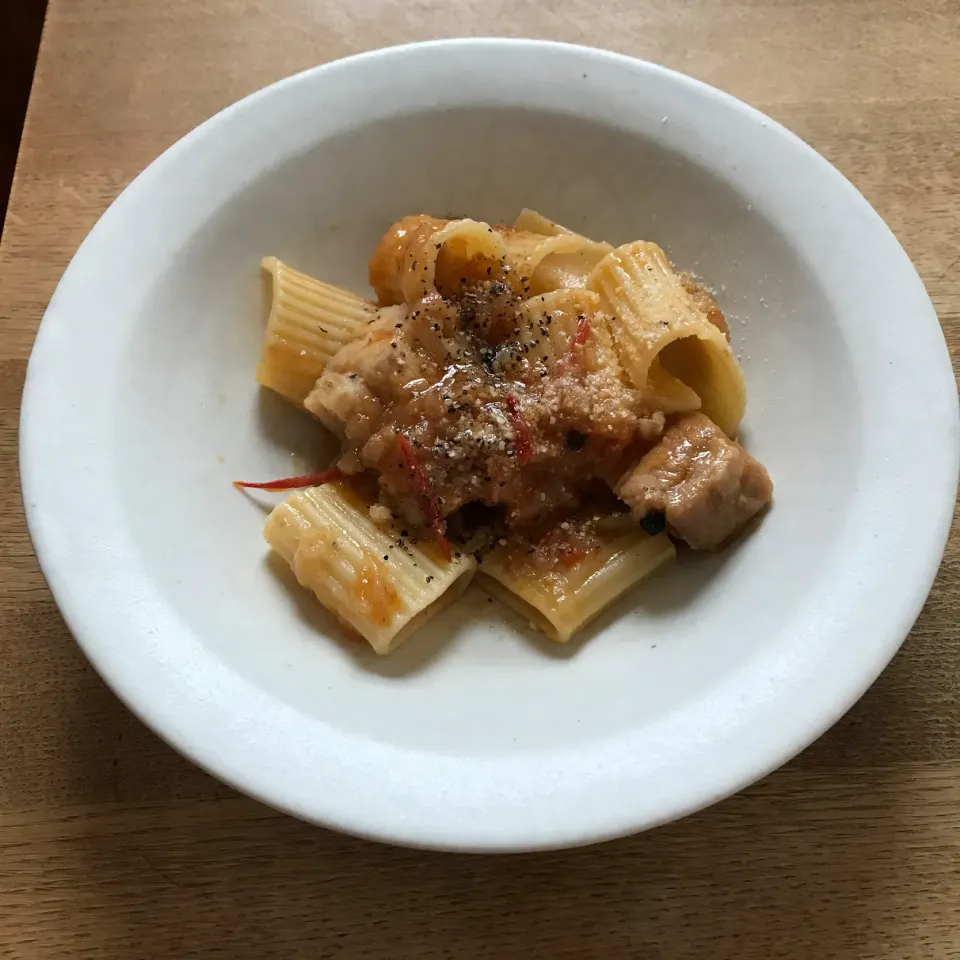 たまねぎと豚肉のパッケリ|ボンジュール！さん