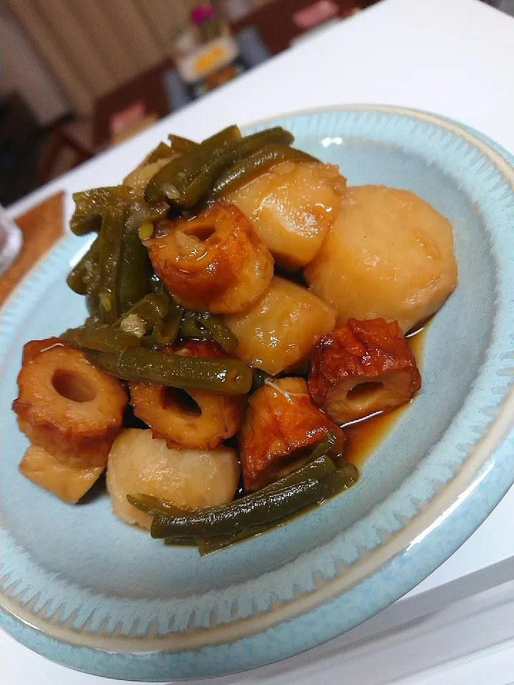 里芋とちくわの煮物|食事メモメモさん