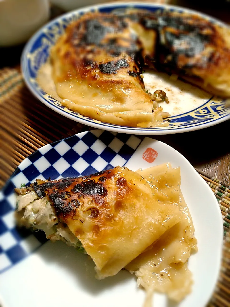 ひろりんさんの料理 おかちさんの料理 包まないビックな焼き餃子🍀|まめころさん