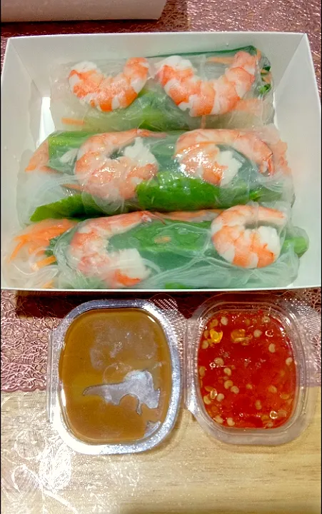 Vietnamese roll 🍤🦐|MeLicious Foodさん