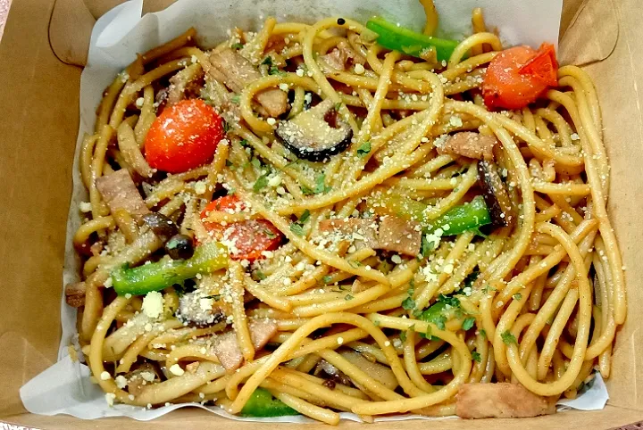 Garlic Butter Mushrooms Spaghetti 🍝|MeLicious Foodさん