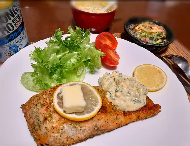 秋鮭🐟ムニエル
春雨サラダ|びせんさん