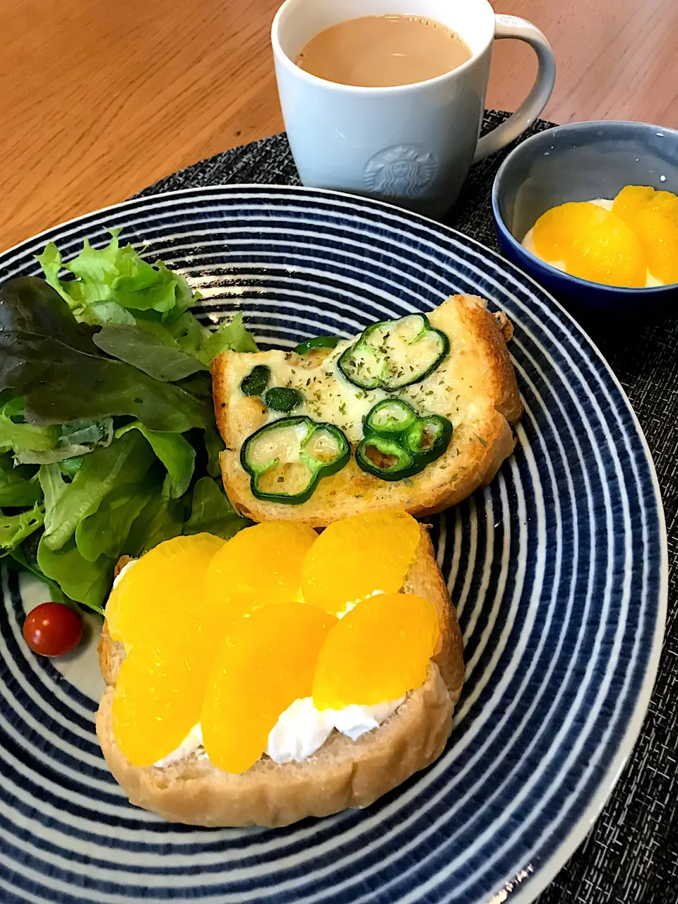 Snapdishの料理写真:モーニングトースト|sobacoさん