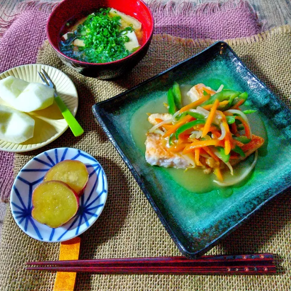 秋鮭のさっぱり野菜ポン酢あんかけ|真希さん