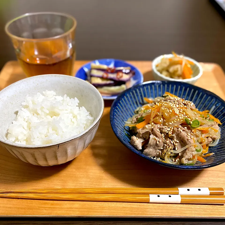 豚こま白滝チャプチェ
切り干し大根煮
レンジなすのピリ辛甘酢|ちぐあささん