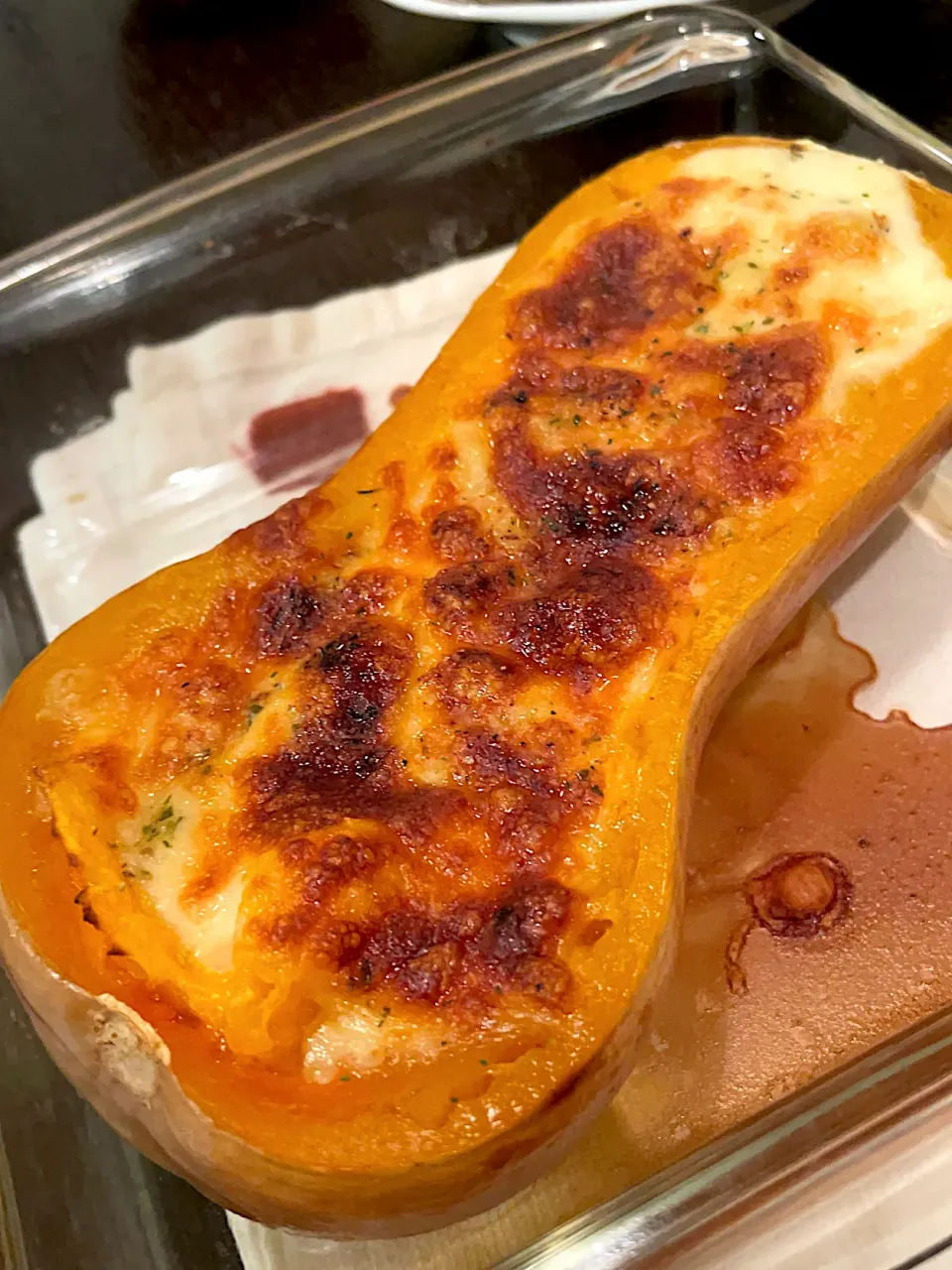 Snapdishの料理写真:バターピーナッツカボチャのチーズ焼き|雑草シェリーさん