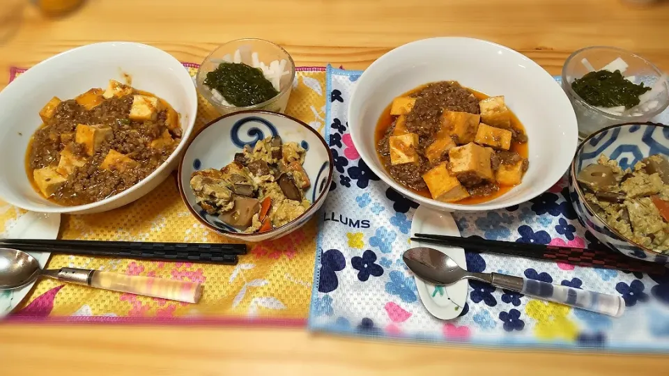 Snapdishの料理写真:厚揚げの麻婆豆腐
筑前煮の卵とじ
大根めかぶ|ひろゴーヤさん